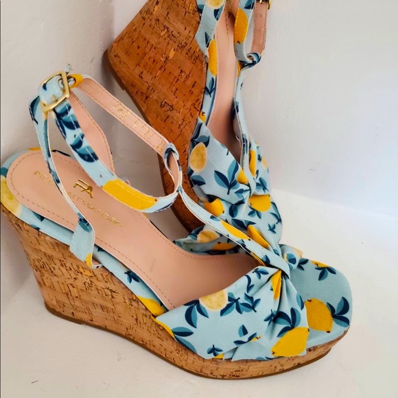Pietro Alessandro Women wedges w/lemon pattern - Picture 1 of 1